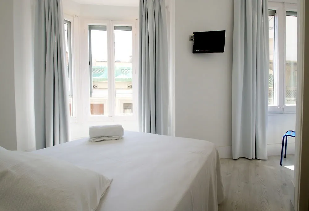 Affittacamere Express By Gaiarooms Barcellona